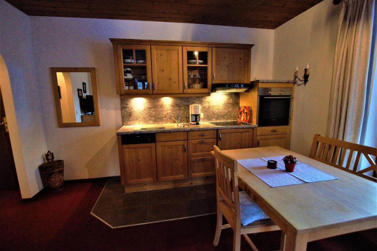 Ferienhaus Waldwinkl Hotel Grainau Bilik gambar