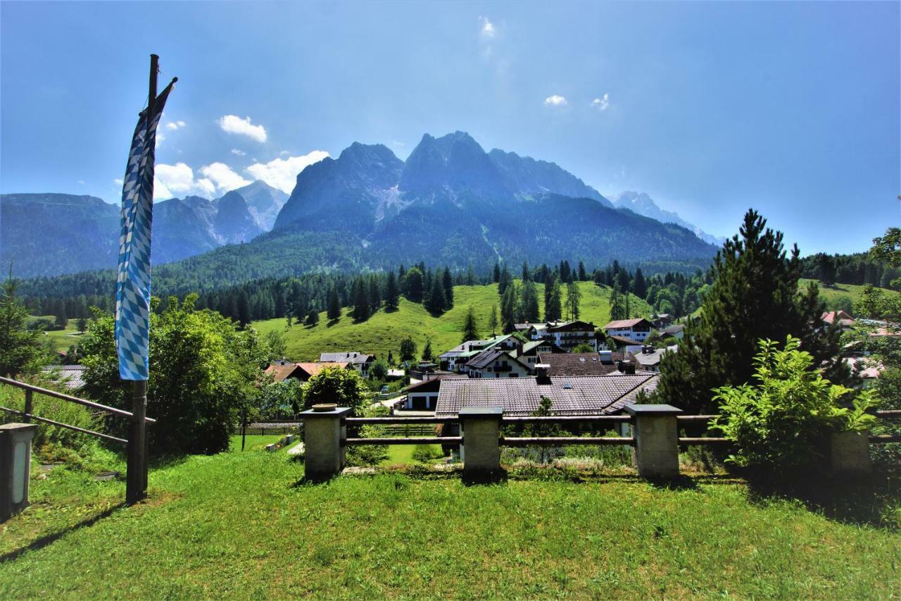 Ferienhaus Waldwinkl Hotel Grainau Luaran gambar