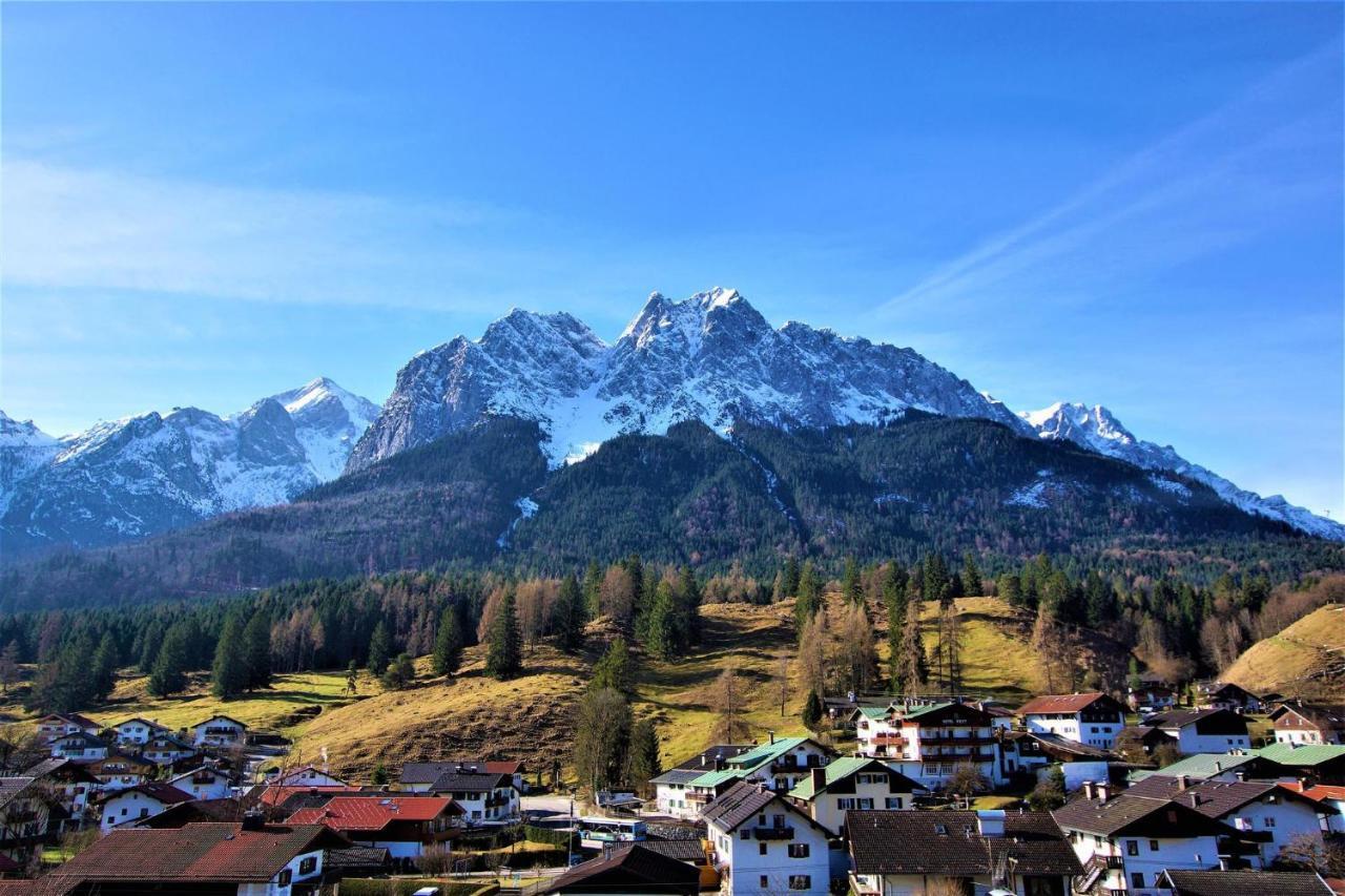 Ferienhaus Waldwinkl Hotel Grainau Luaran gambar